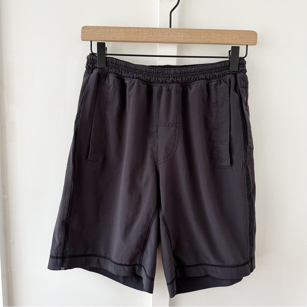 LULULEMON black pace breaker short